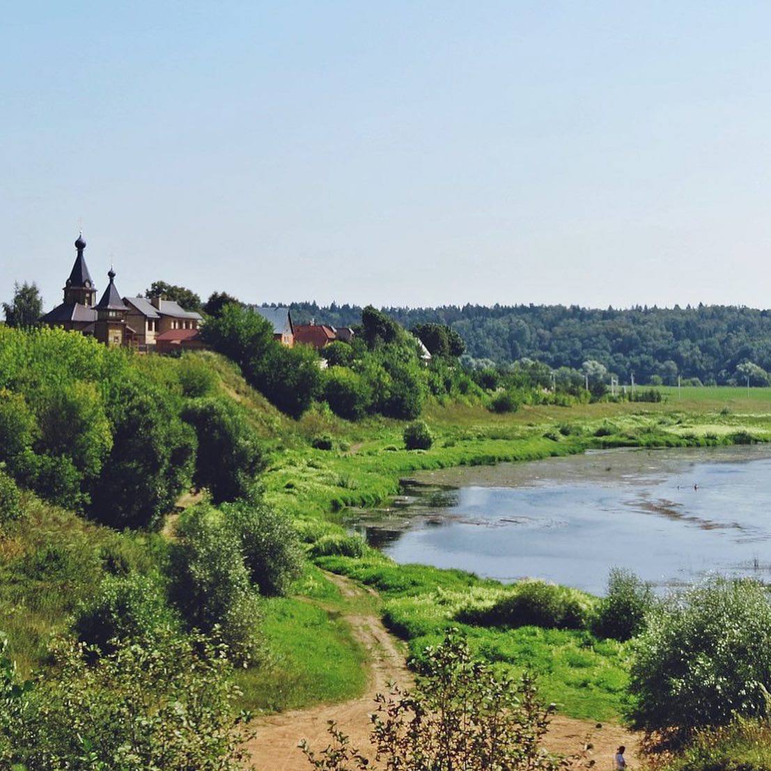 Село москва. Село Козино Одинцовский район. Козино Звенигород. Козино Одинцовский район река. Речка в Козино Красногорский район.